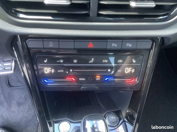 Image véhicule  Volkswagen T-ROC (18)