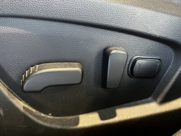 Image véhicule  Renault ARKANA (15)