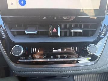 Image véhicule  Toyota COROLLA (27)