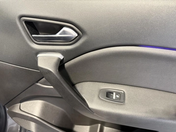 Image véhicule  Renault CAPTUR (44)