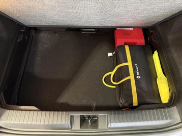 Image véhicule  Renault CAPTUR (32)