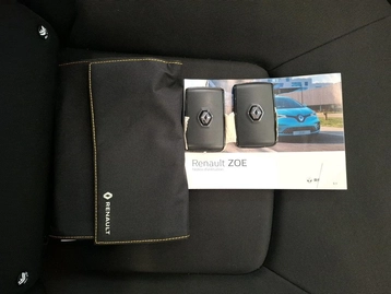 Image véhicule  Renault ZOE (5)