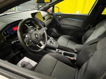 Image véhicule  Renault CAPTUR (33)