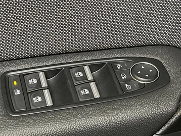 Image véhicule  Renault CAPTUR (10)