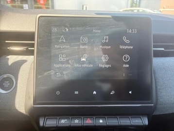Image véhicule  Renault CLIO (24)