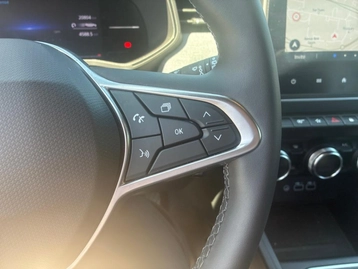 Image véhicule  Renault CLIO (21)