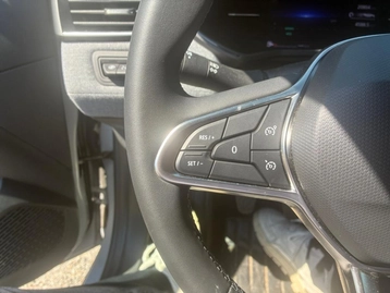Image véhicule  Renault CLIO (20)