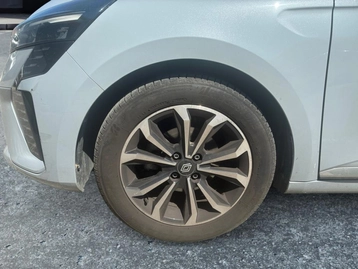 Image véhicule  Renault CLIO (6)
