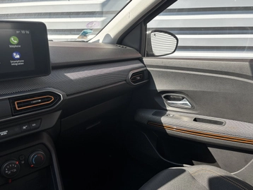 Image véhicule  Dacia SANDERO (21)