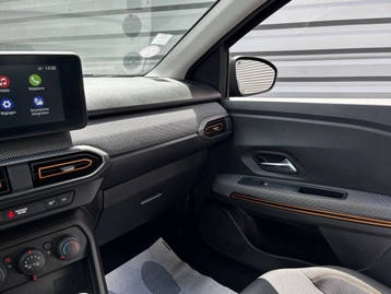 Image véhicule  Dacia SANDERO (25)