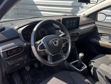 Image véhicule  Dacia SANDERO (2)