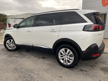 Image véhicule  Peugeot 5008 (4)