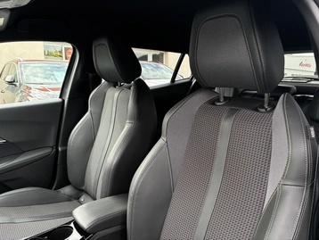 Image véhicule  Peugeot 2008 (14)