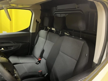 Image véhicule  Peugeot PARTNER (18)