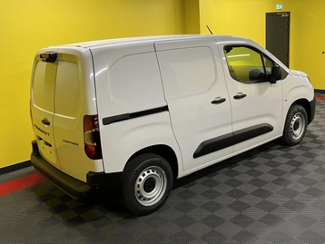 Image véhicule  Peugeot PARTNER (41)