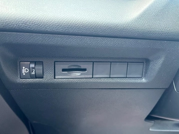 Image véhicule  Peugeot 308 (13)