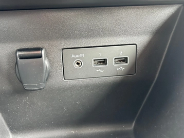 Image véhicule  Renault CLIO V (14)