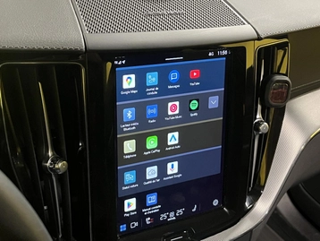 Image véhicule Volvo XC60 (28) Image véhicule Volvo XC60 (28)