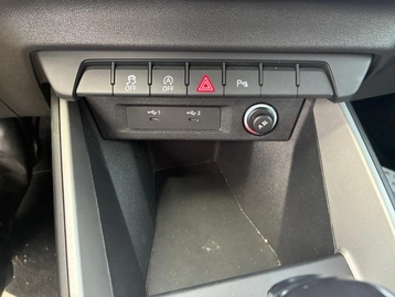 Image véhicule  Audi A1 (33)