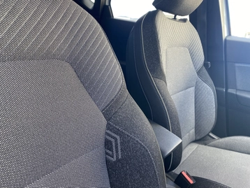 Image véhicule  Renault CAPTUR (17)