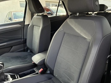 Image véhicule  Volkswagen T-ROC (10)