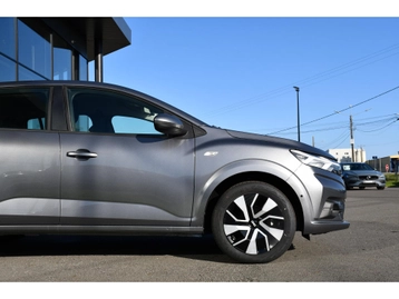 Image véhicule  Dacia SANDERO (11)