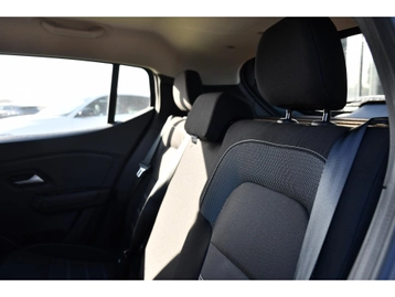 Image véhicule  Dacia SANDERO (15)