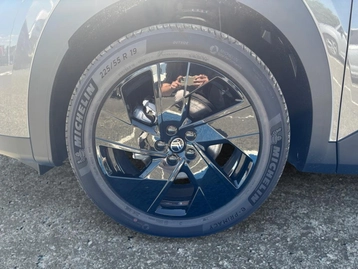 Image véhicule  Citroën C5 AIRCROSS (15)