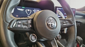 Image véhicule  Alfa Romeo TONALE (18)