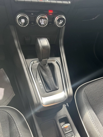 Image véhicule  Renault CAPTUR (17)