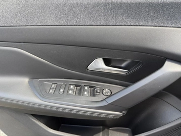 Image véhicule  Peugeot 408 (17)