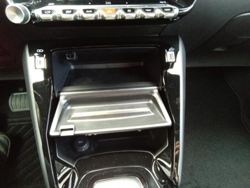 Image véhicule  Peugeot 2008 (28)