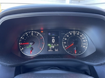 Image véhicule  Renault ARKANA (10)