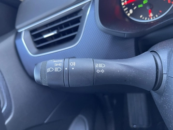 Image véhicule  Renault ARKANA (9)