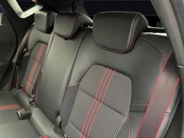 Image véhicule  Renault CAPTUR (19)