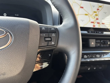 Image véhicule  Toyota C-HR (2) (12)