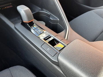 Image véhicule  Toyota C-HR (2) (28)