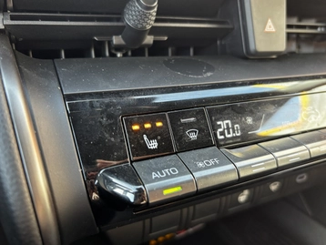 Image véhicule  Toyota C-HR (2) (24)