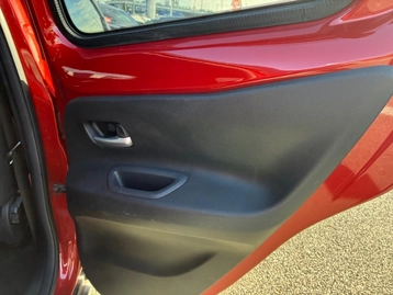 Image véhicule  Toyota AYGO (17)