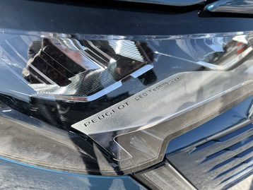Image véhicule  Peugeot 3008 (8)