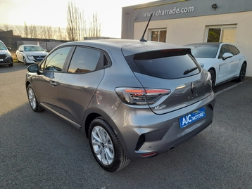 Image véhicule  Renault CLIO V (4)