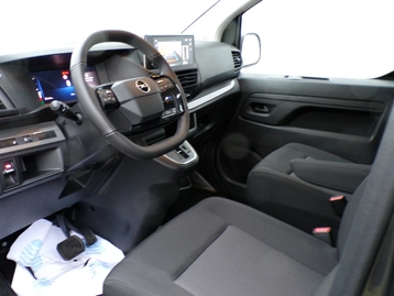 Image véhicule  Opel VIVARO (8)