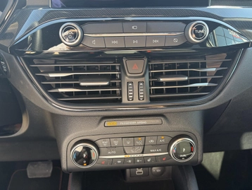 Image véhicule  Ford KUGA (43)