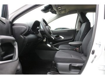 Image véhicule  Toyota YARIS (14)