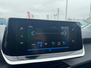 Image véhicule  Peugeot 208 (30)