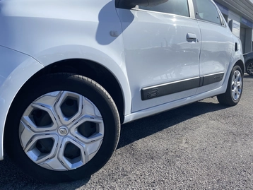 Image véhicule  Renault TWINGO III (1)