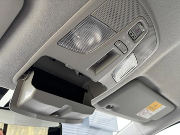 Image véhicule  Suzuki S CROSS (32)