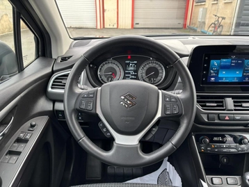 Image véhicule  Suzuki S CROSS (7)