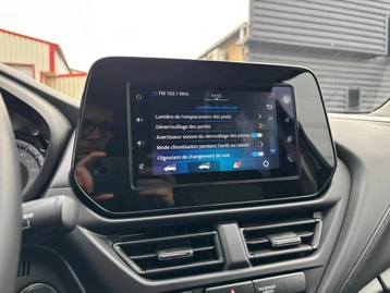 Image véhicule  Suzuki S CROSS (30)