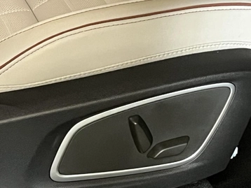 Image véhicule  Renault ESPACE (20)